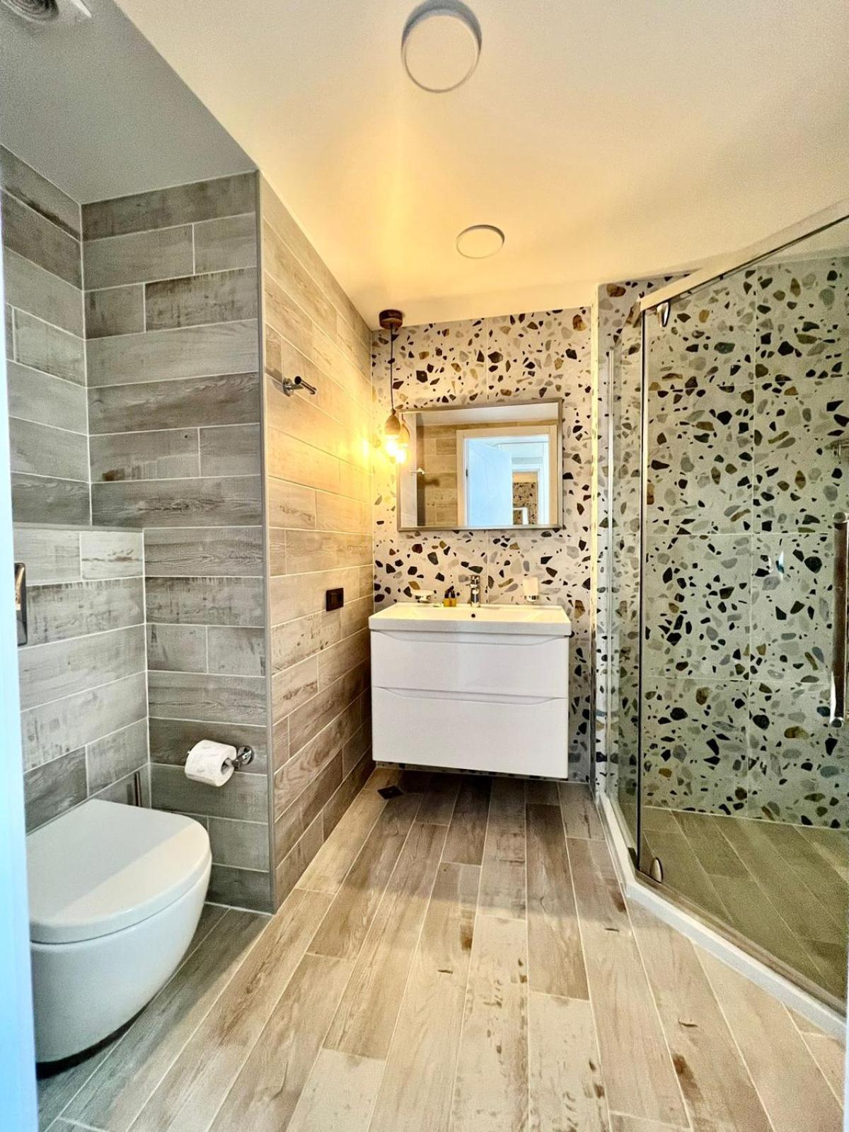 Batumi Deluxe Apartments Luaran gambar