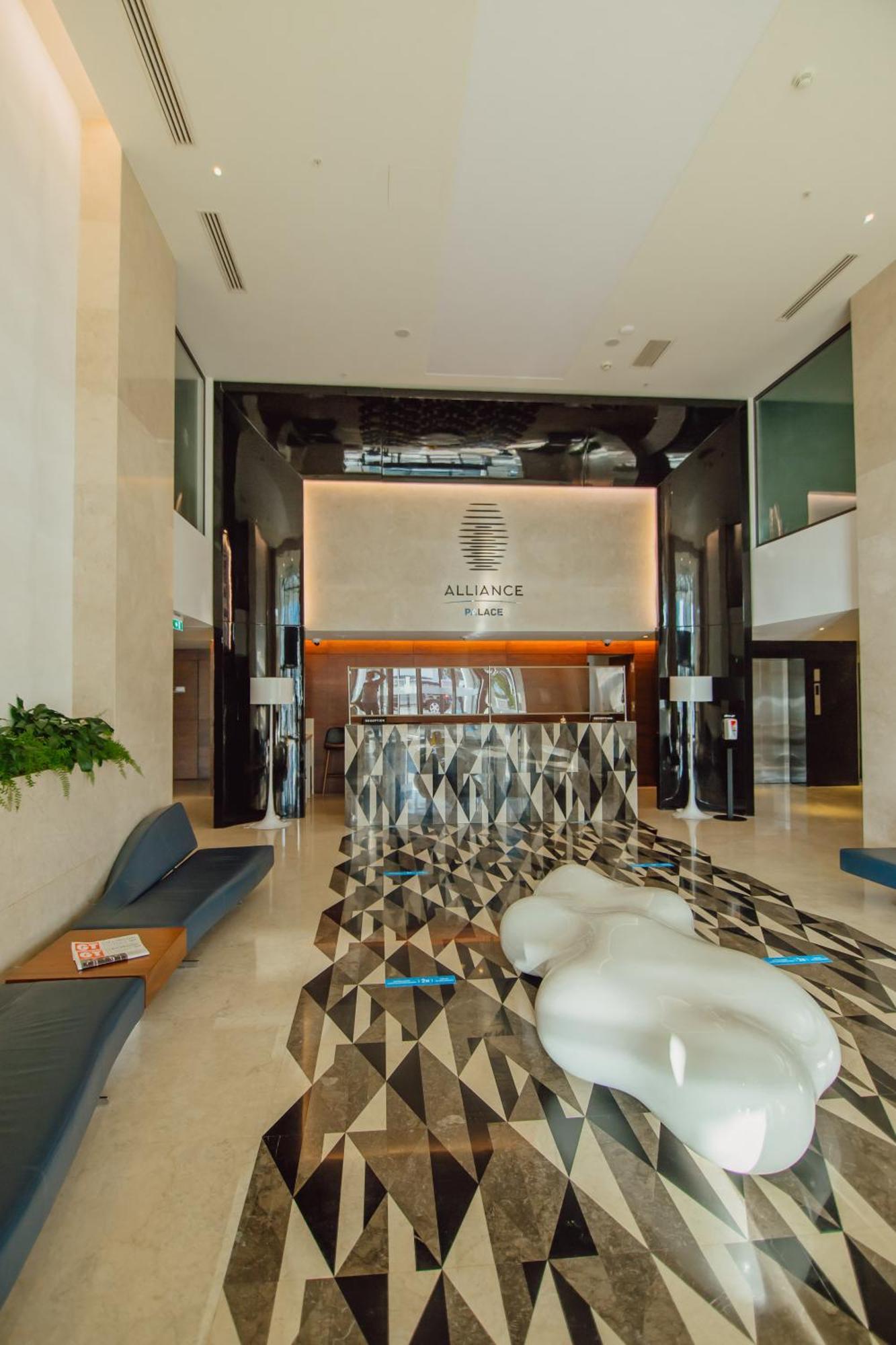 Batumi Deluxe Apartments Luaran gambar