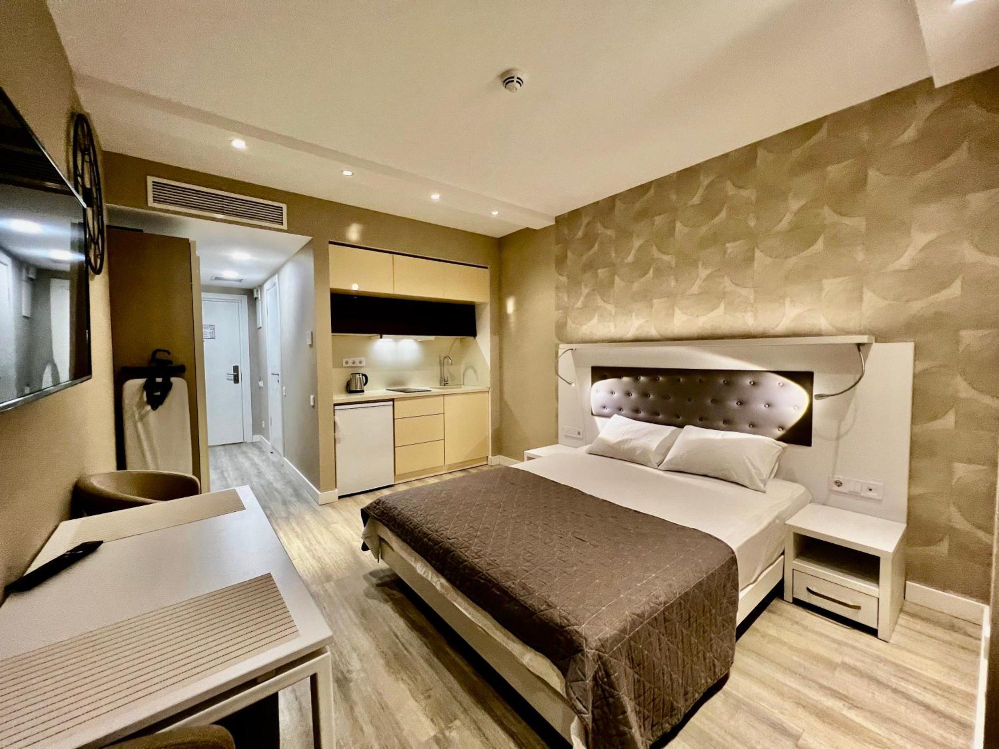 Batumi Deluxe Apartments Luaran gambar